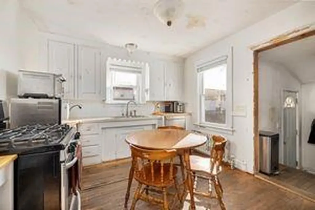 285 Elm Street Warwick RI 02888