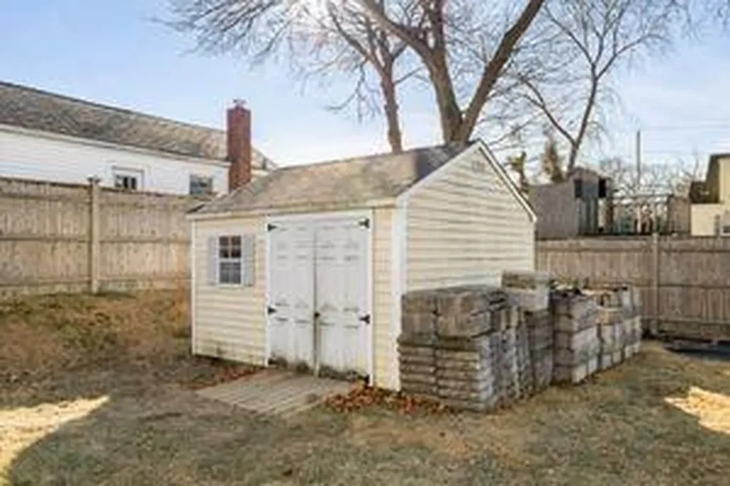 285 Elm Street Warwick RI 02888