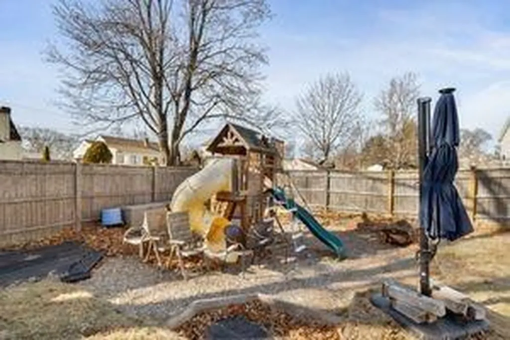 285 Elm Street Warwick RI 02888