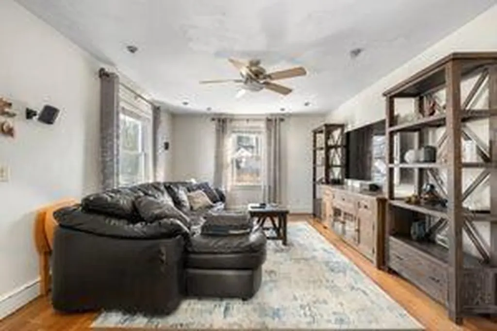 285 Elm Street Warwick RI 02888