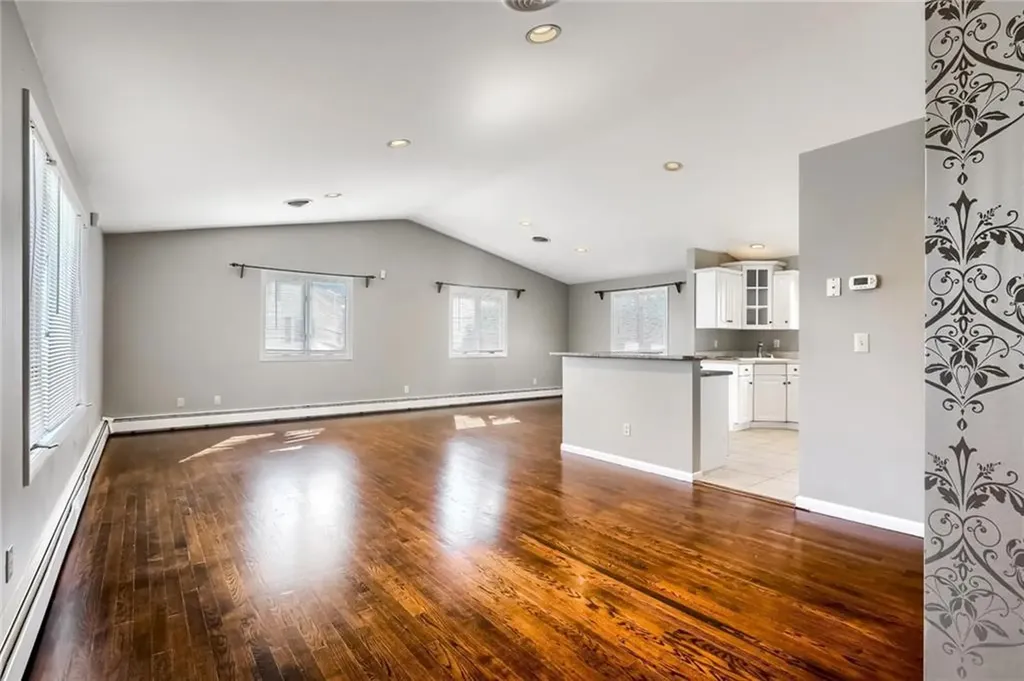 50 Oak Hill Avenue Pawtucket RI 02860