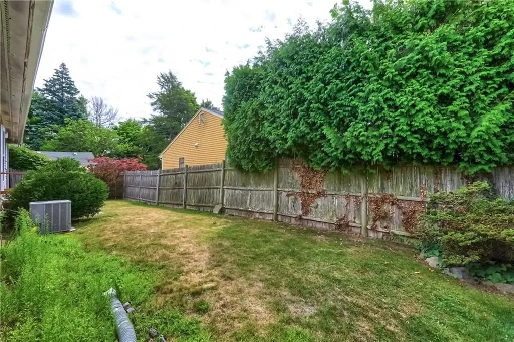 50 Oak Hill Avenue Pawtucket RI 02860