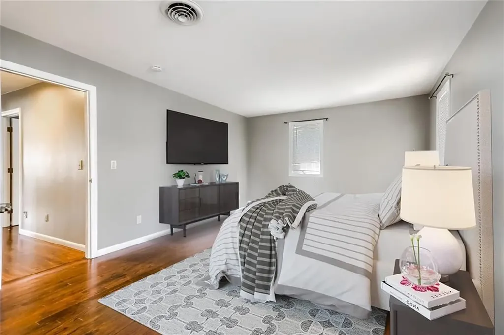 50 Oak Hill Avenue Pawtucket RI 02860