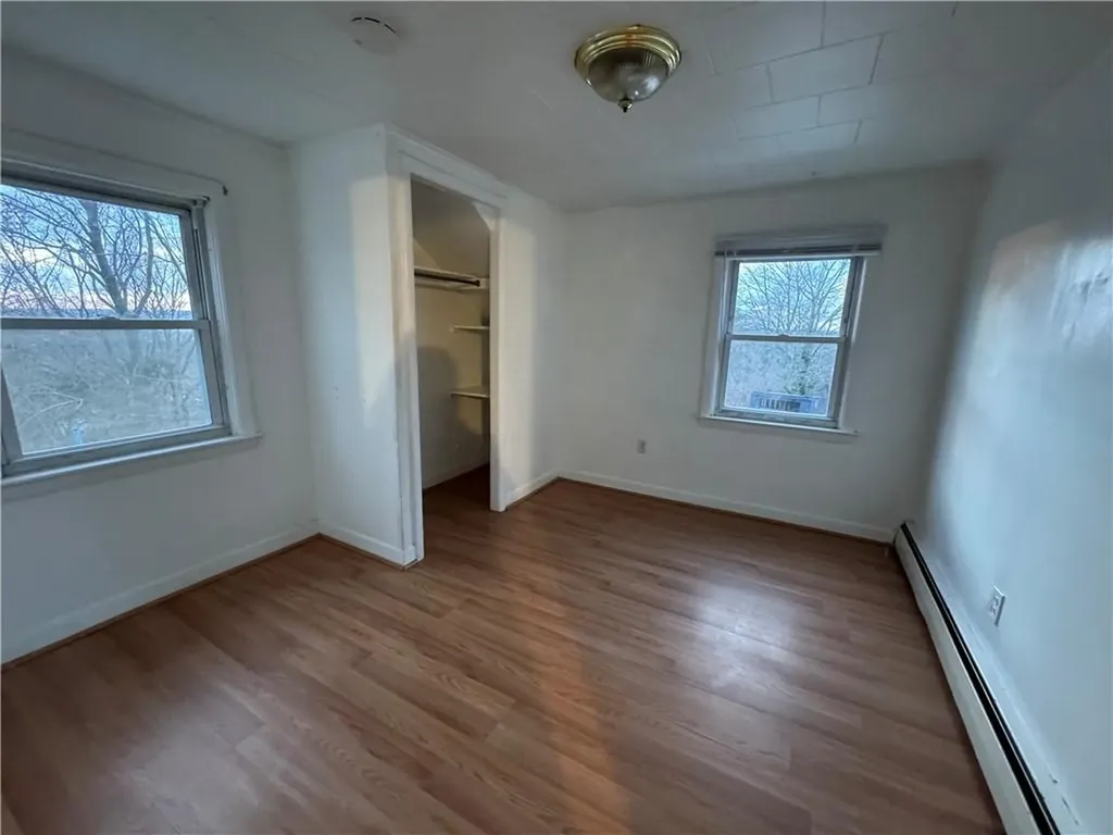 402 Highland Road Tiverton RI 02878