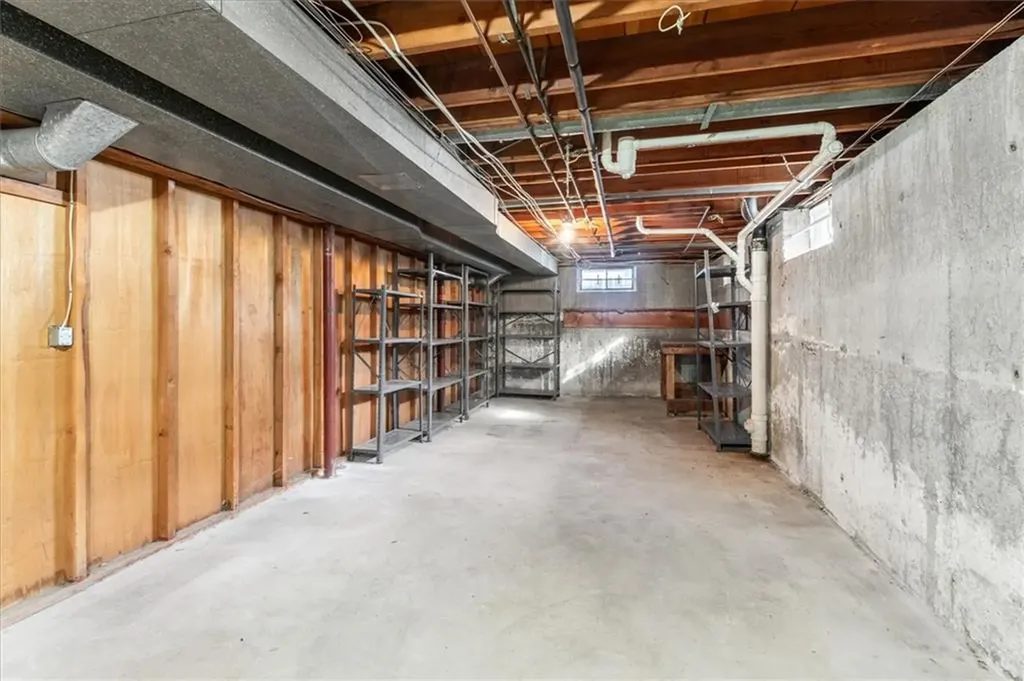 24 Chandler Street North Providence RI 02911