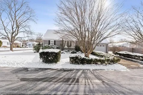 24 Chandler Street North Providence RI 02911