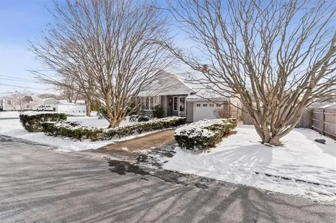 24 Chandler Street North Providence RI 02911