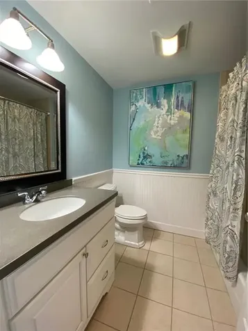 45 Starboard Drive Tiverton RI 02878