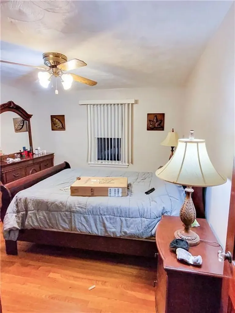 26 Woodside Road Providence RI 02909
