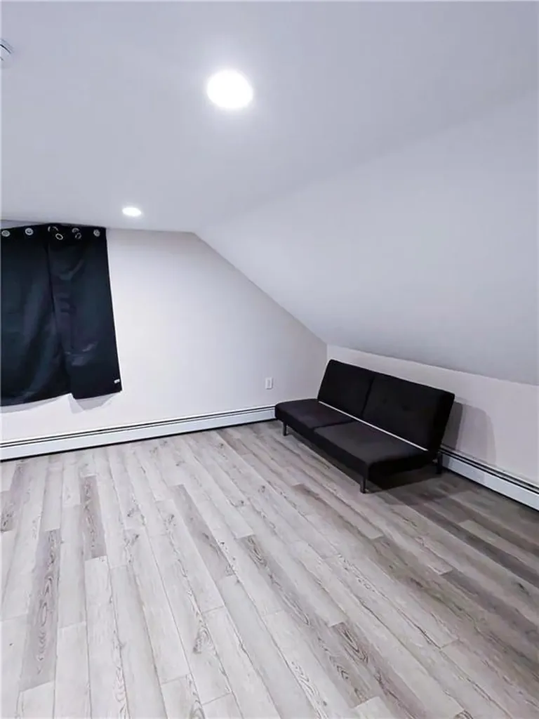 26 Woodside Road Providence RI 02909