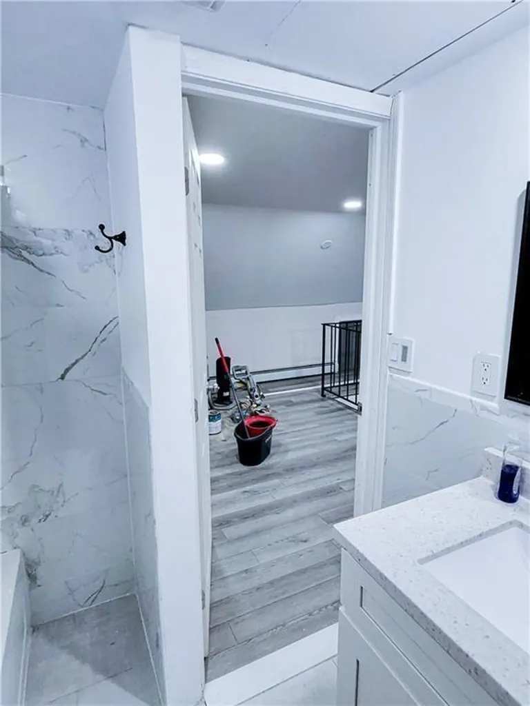 26 Woodside Road Providence RI 02909
