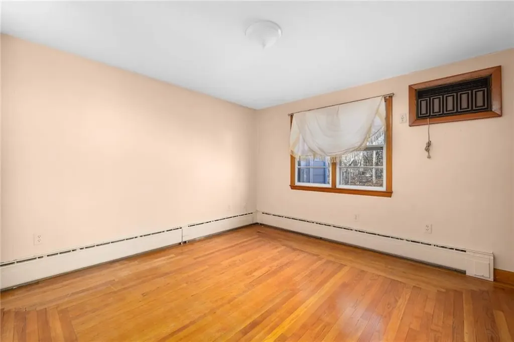 21 Bowen Street Johnston RI 02919