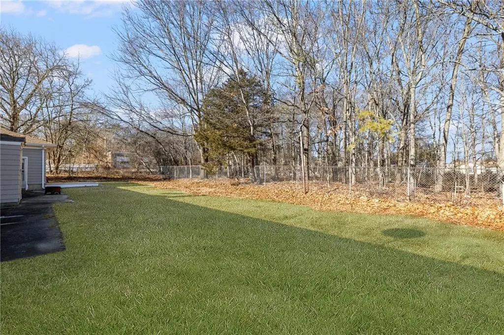 21 Bowen Street Johnston RI 02919