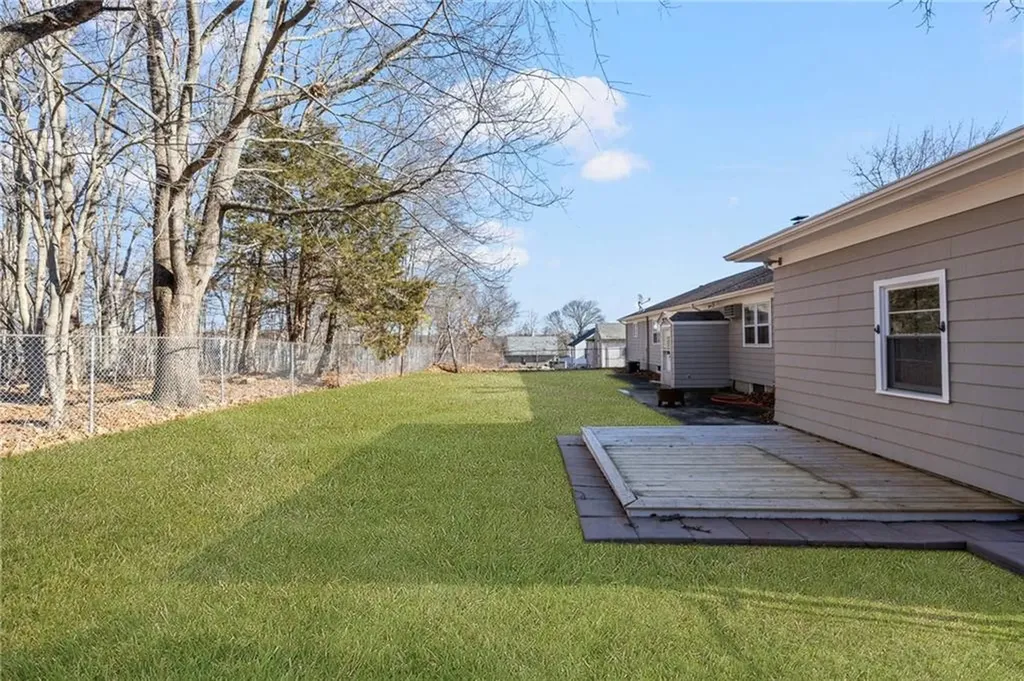 21 Bowen Street Johnston RI 02919
