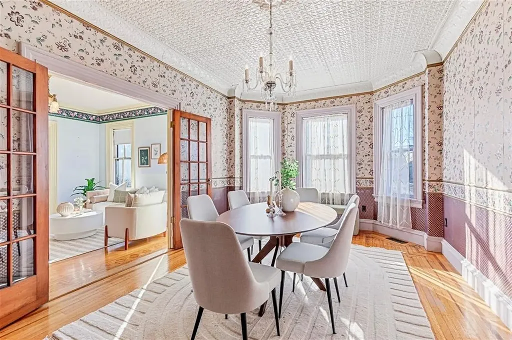 133 Messer Street Providence RI 02909