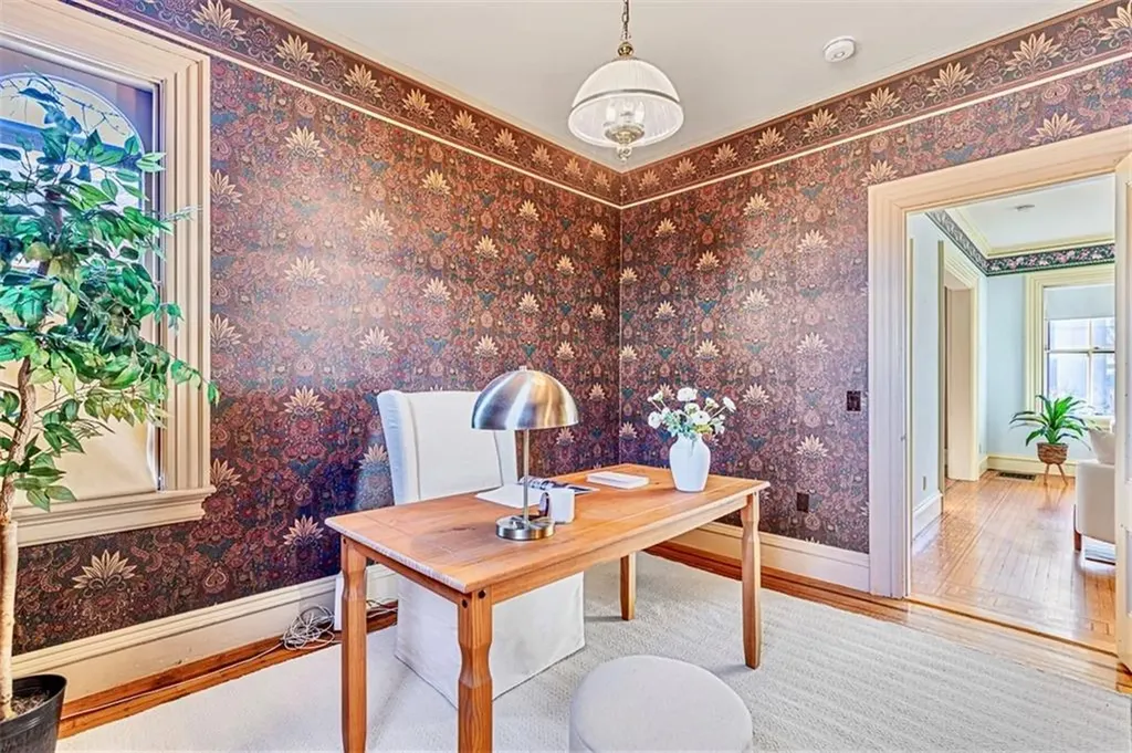 133 Messer Street Providence RI 02909