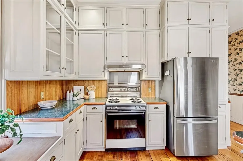 133 Messer Street Providence RI 02909