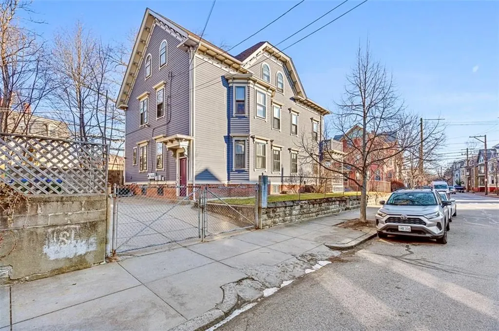 133 Messer Street Providence RI 02909