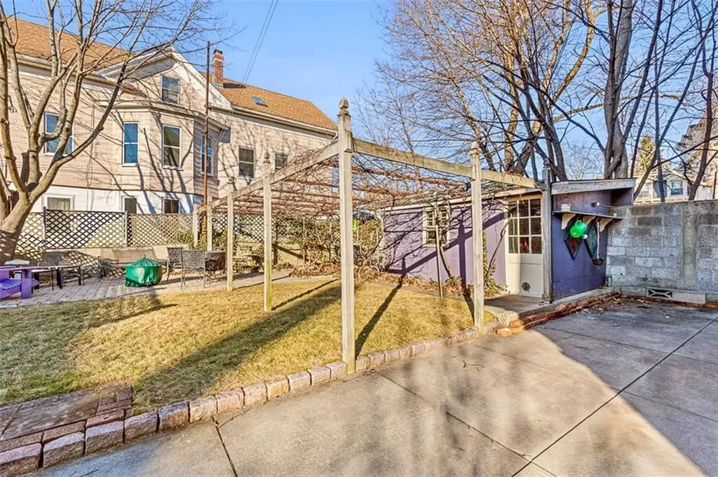 133 Messer Street Providence RI 02909