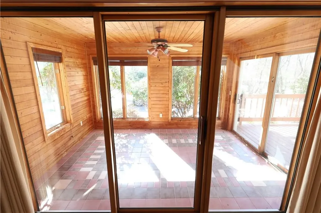 14 Shamrock Court Jamestown RI 02835