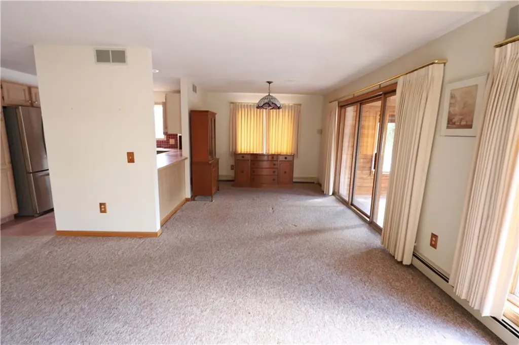 14 Shamrock Court Jamestown RI 02835