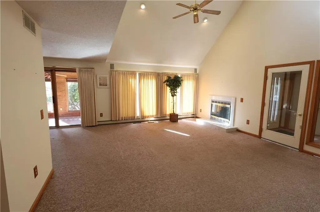 14 Shamrock Court Jamestown RI 02835