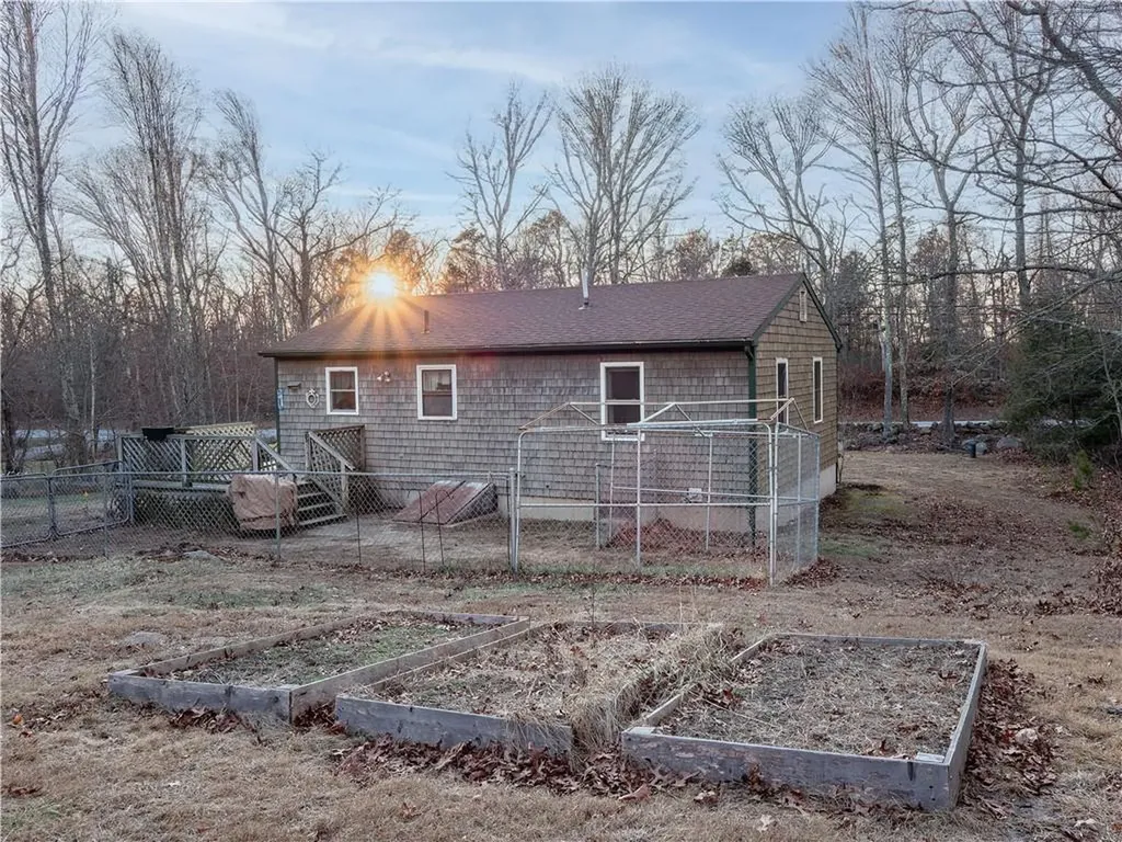 275 Carolina Back Road Charlestown RI 02813