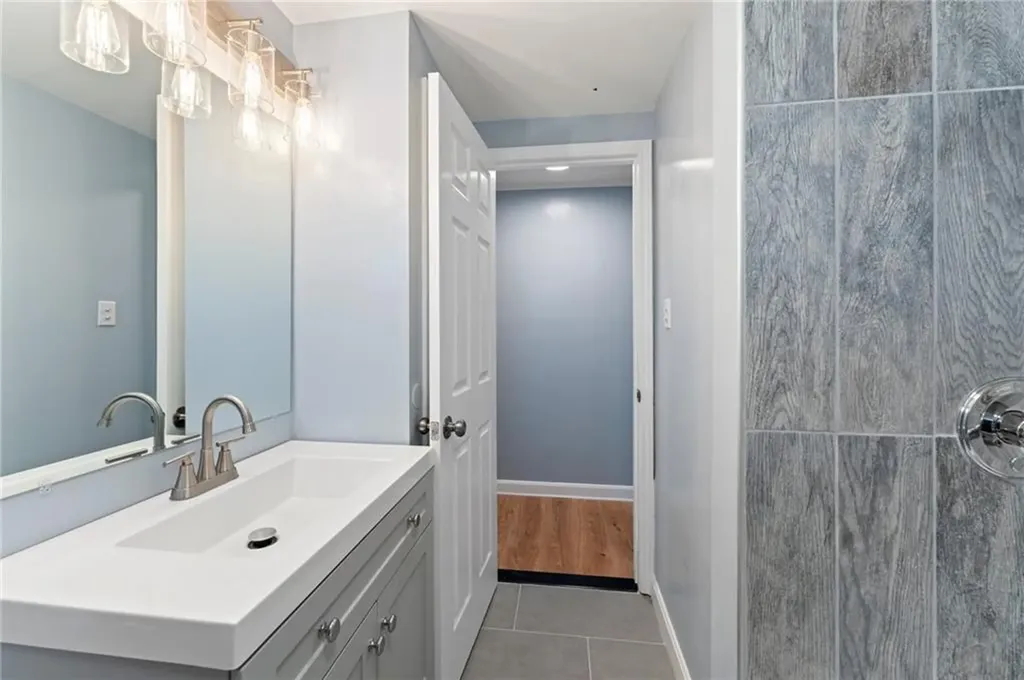 20 Hull Street Jamestown RI 02835