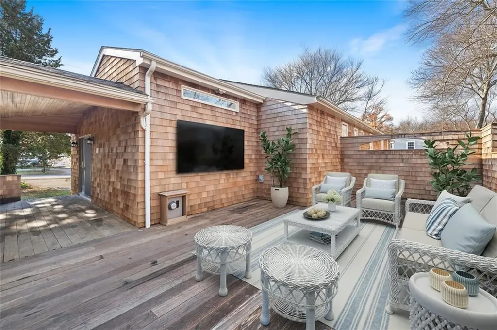 20 Hull Street Jamestown RI 02835