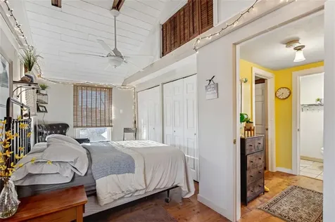 52 Greene Avenue Barrington RI 02806