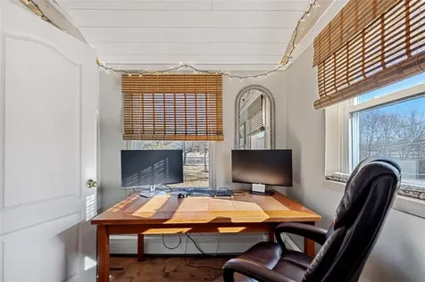 52 Greene Avenue Barrington RI 02806