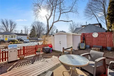 52 Greene Avenue Barrington RI 02806