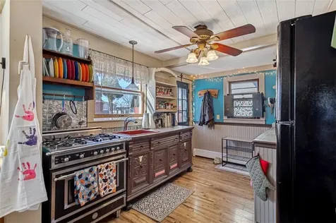 52 Greene Avenue Barrington RI 02806