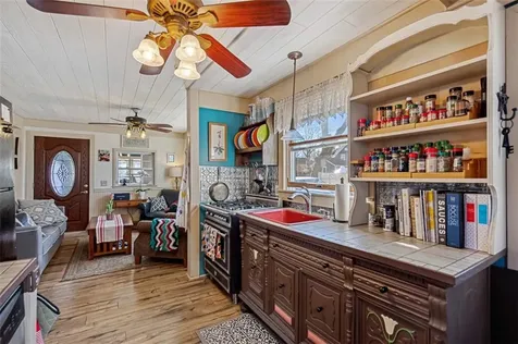 52 Greene Avenue Barrington RI 02806