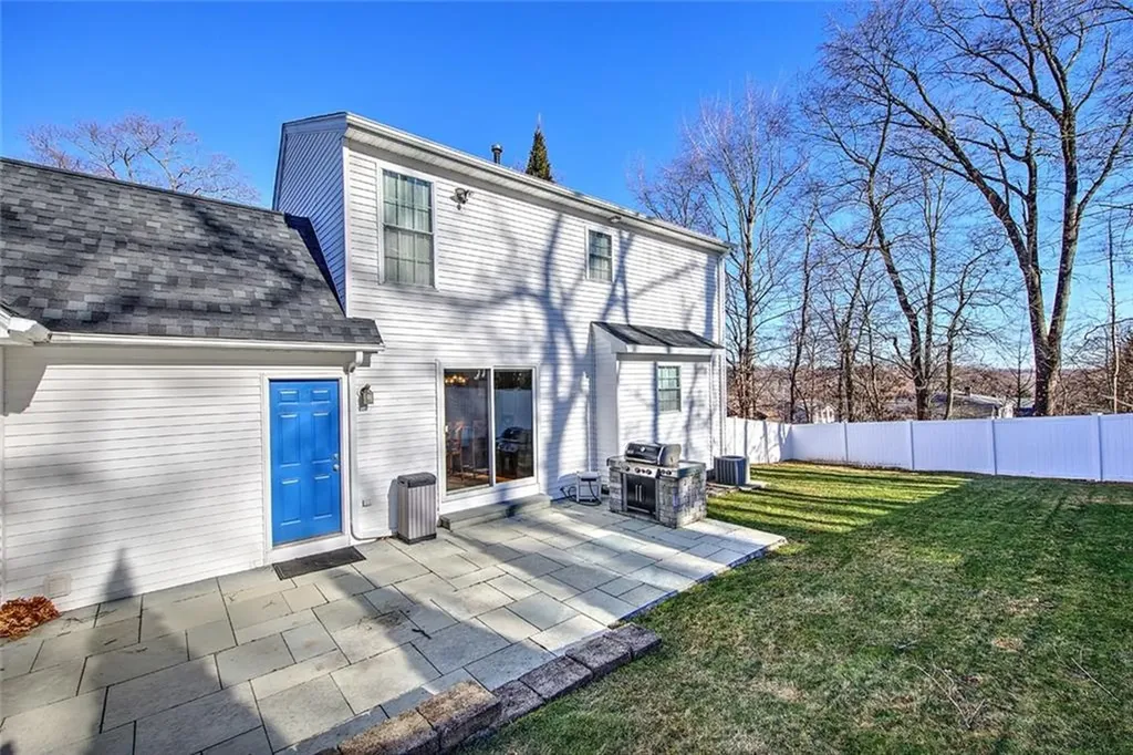 24 Union Avenue North Providence RI 02904
