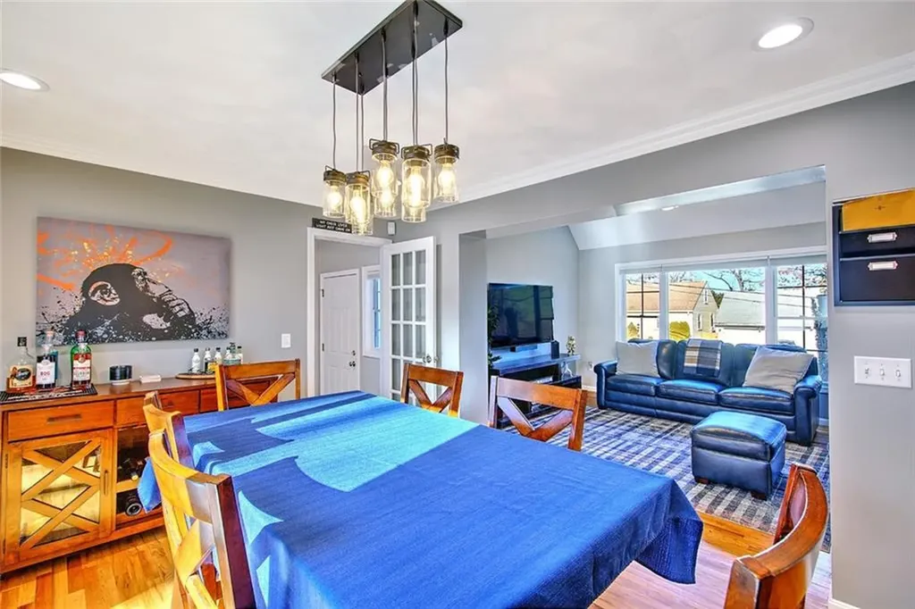 24 Union Avenue North Providence RI 02904