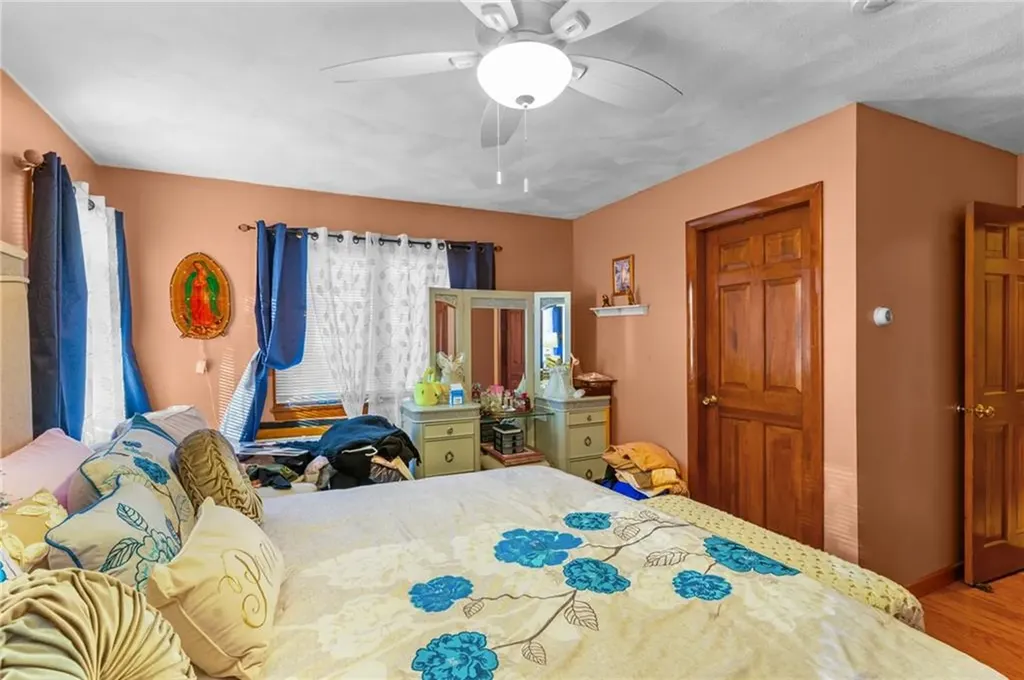2 Bensley Street Pawtucket RI 02860