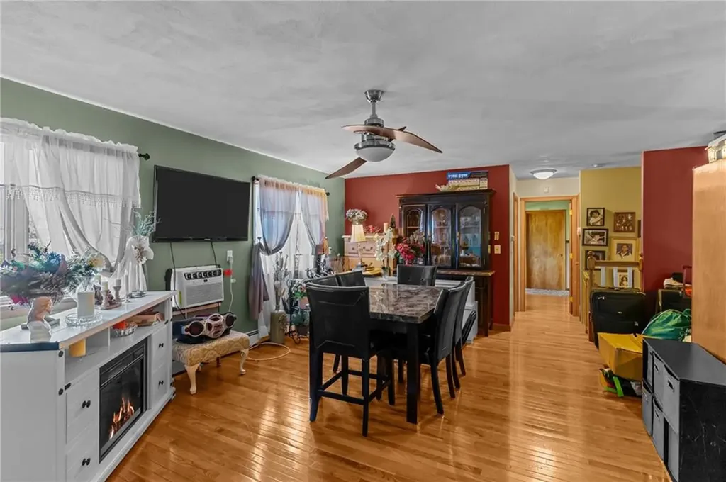 2 Bensley Street Pawtucket RI 02860