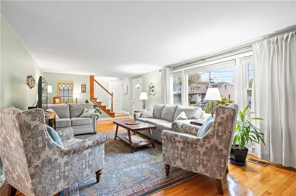 143 Lewiston Street Warwick RI 02889