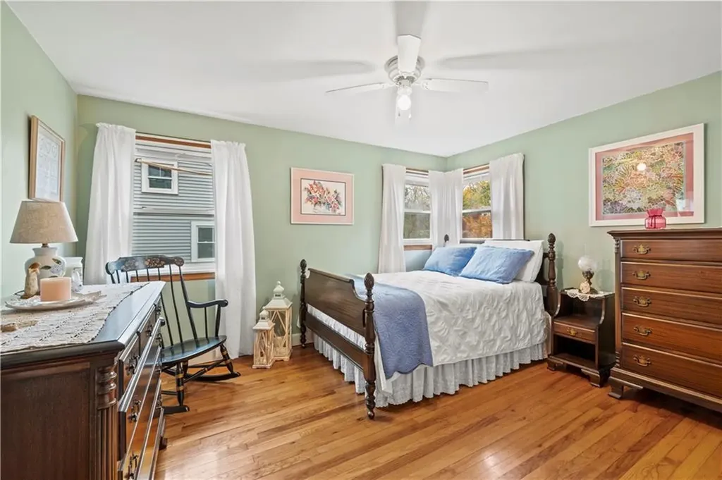 143 Lewiston Street Warwick RI 02889