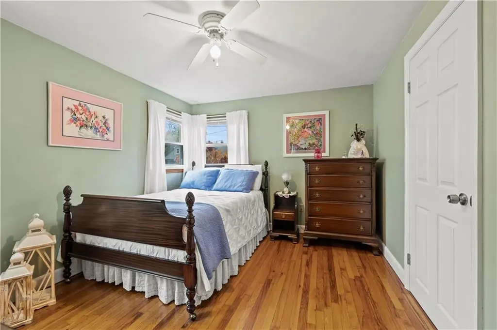 143 Lewiston Street Warwick RI 02889