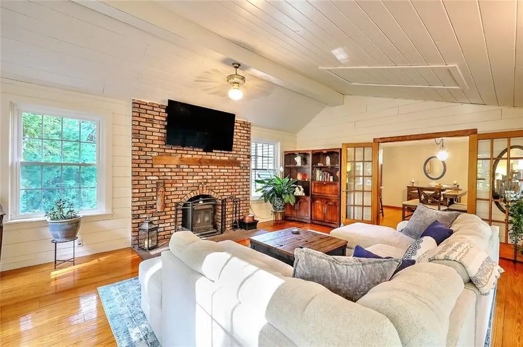 145 Sumner Brown Road Cumberland RI 02864