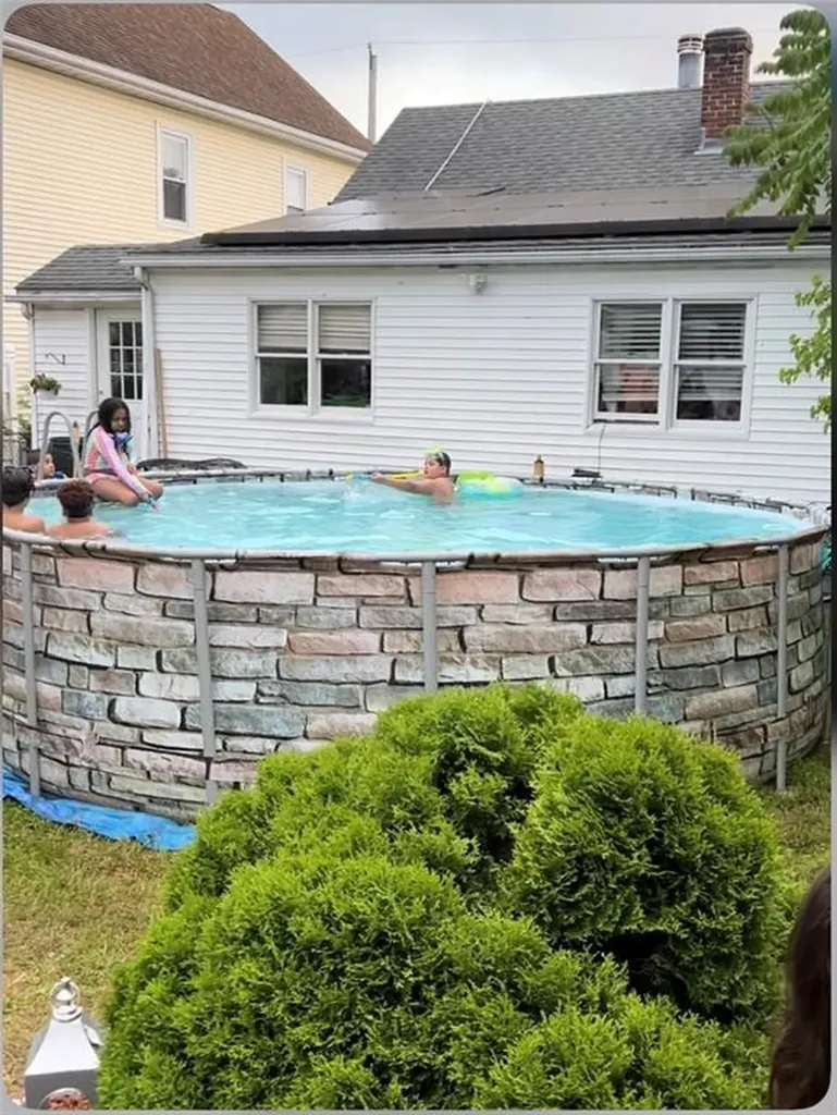 59 Petteys Avenue Providence RI 02909