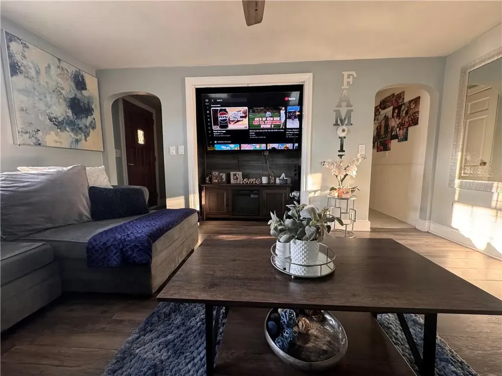 59 Petteys Avenue Providence RI 02909