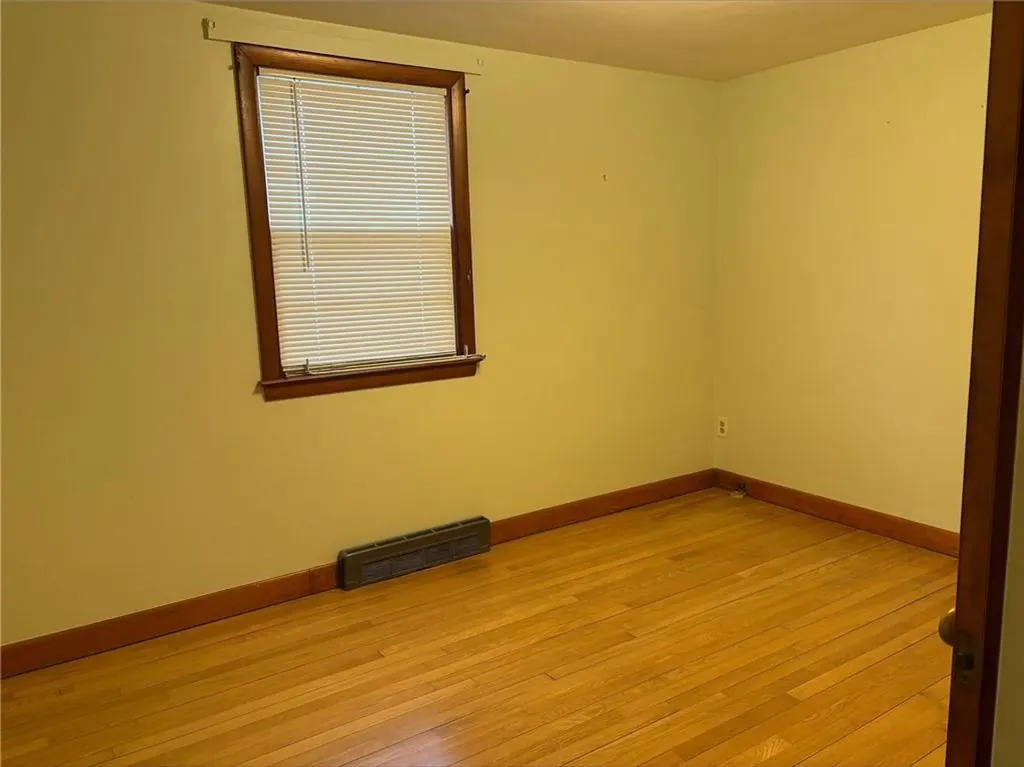 6 Boxwood Avenue Westerly RI 02891