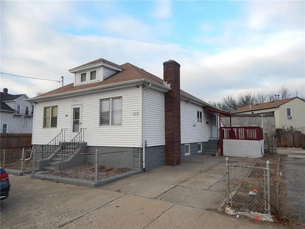 60 Farmington Avenue Providence RI 02909