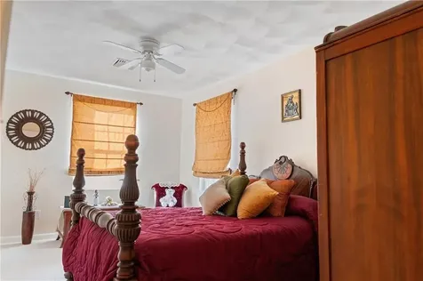 2 Savoy Street North Providence RI 02911