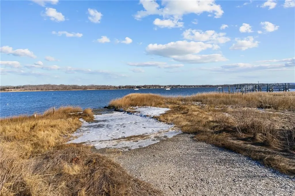 18 Slocum Street Bristol RI 02809