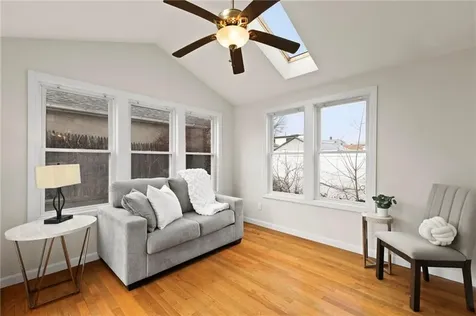 45 Windsor Court Pawtucket RI 02861