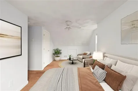 45 Windsor Court Pawtucket RI 02861